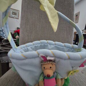 Pooh bear Easter basket and 2 bags